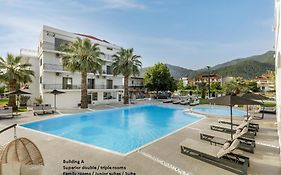 Stavros Beach Hotel